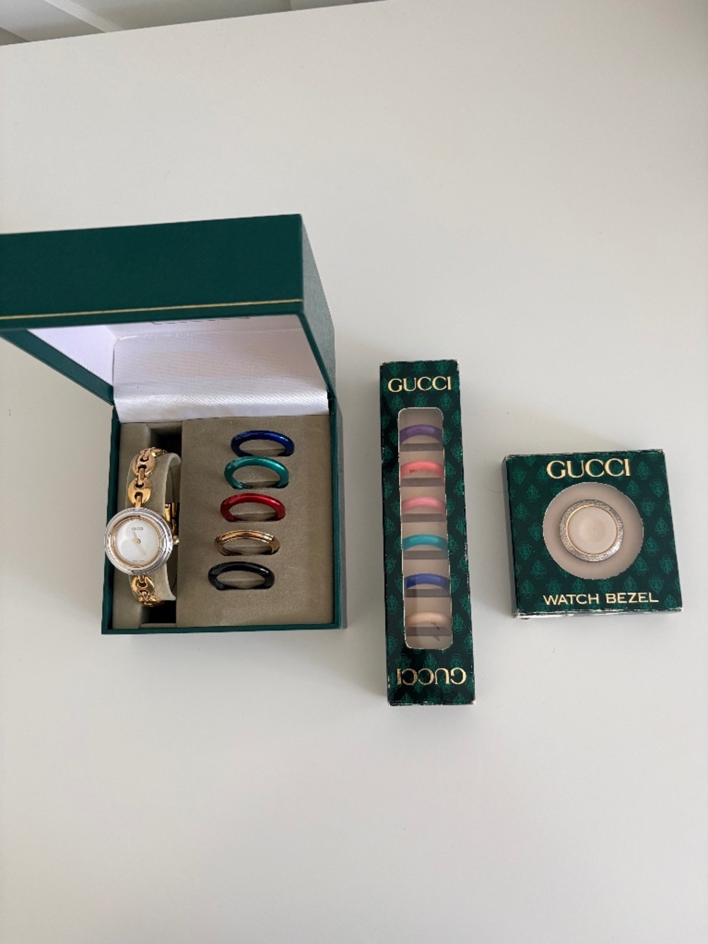 Vintage Ladies Gucci Bezel Watch